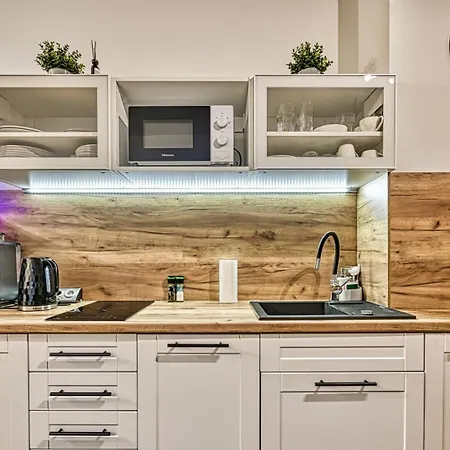 A5 Z Basenem, Sauną, Jacuzzi, Siłownią - 5d